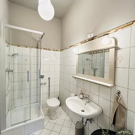 Happy Kuenstlerflair