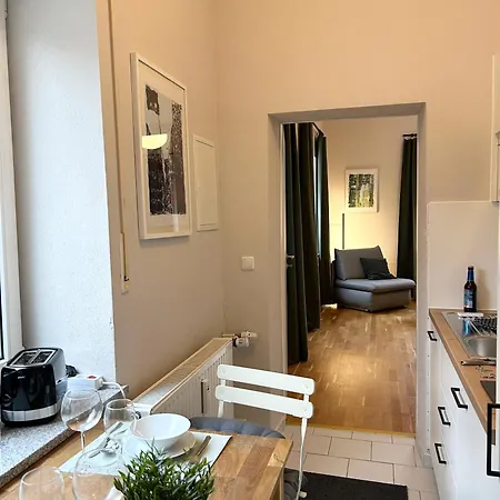 Apartment Happy Kuenstlerflair Munich